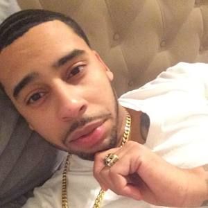 Meet your Posher, Chaz